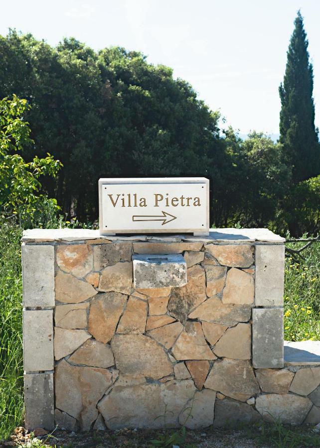 Villa Pietra Selca  Екстериор снимка